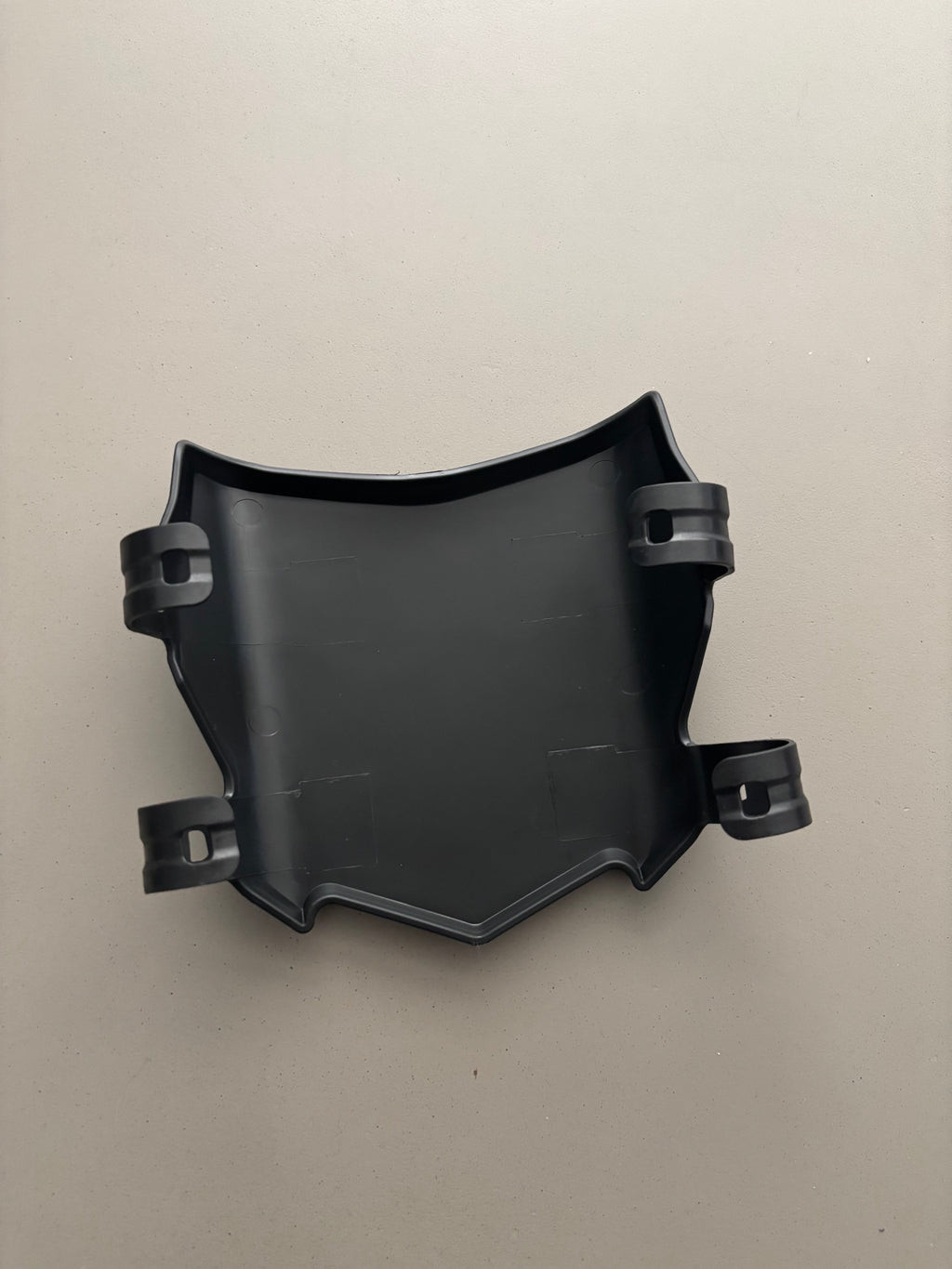 Gloss black moto cutz plate