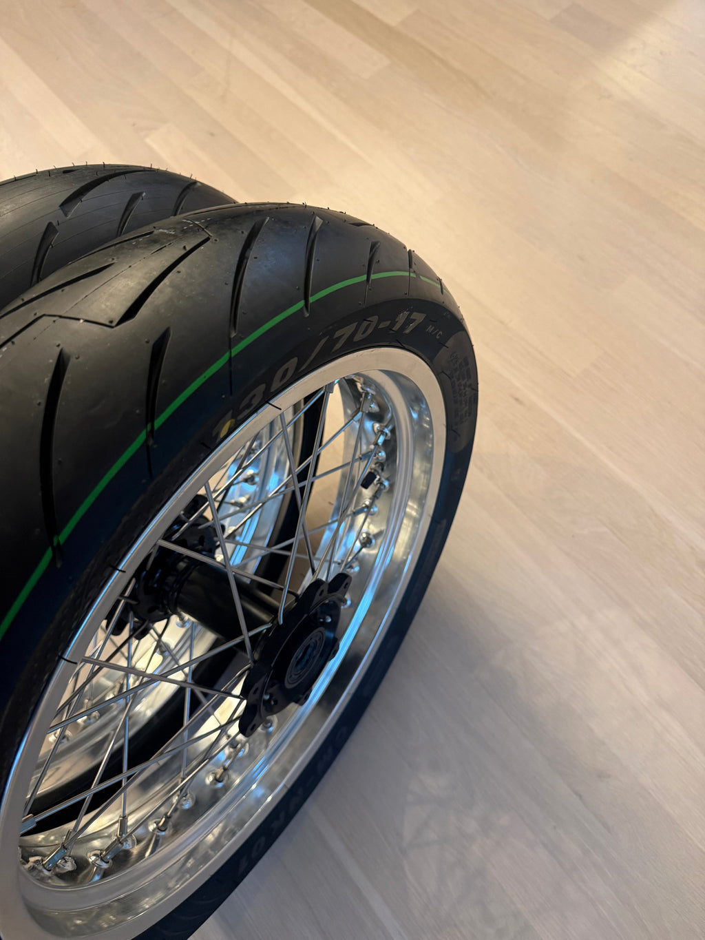 Ultra Bee Supermotos (17in)