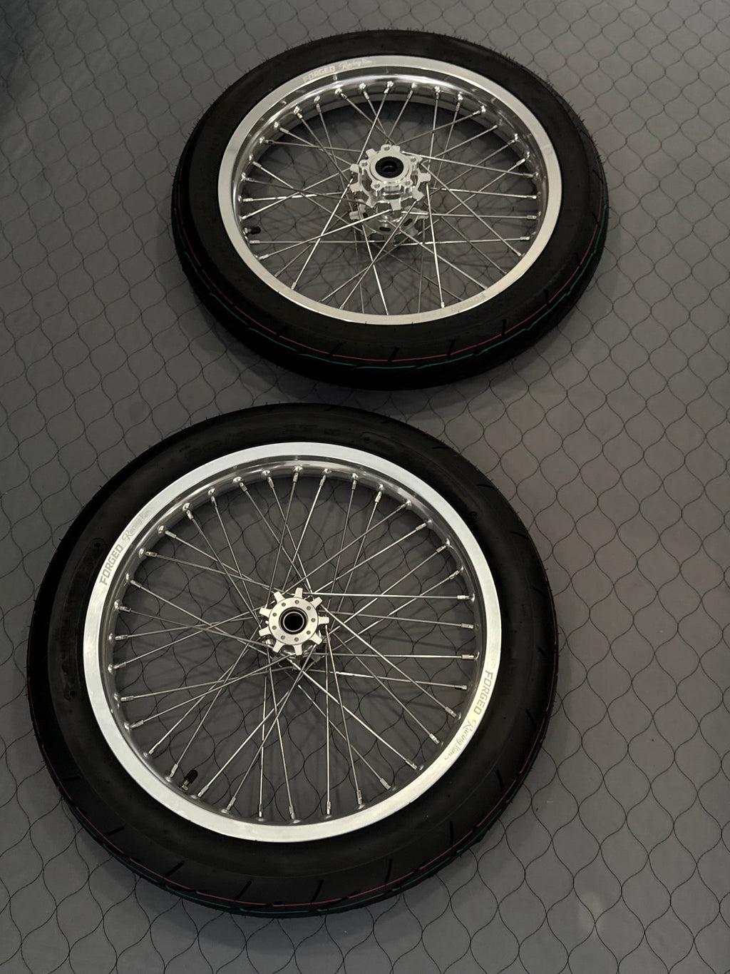 Surron Light Bee X / E-Ride Pro Supermoto Wheelset (Thick/Wide) - Chrome Silver / Gloss Black