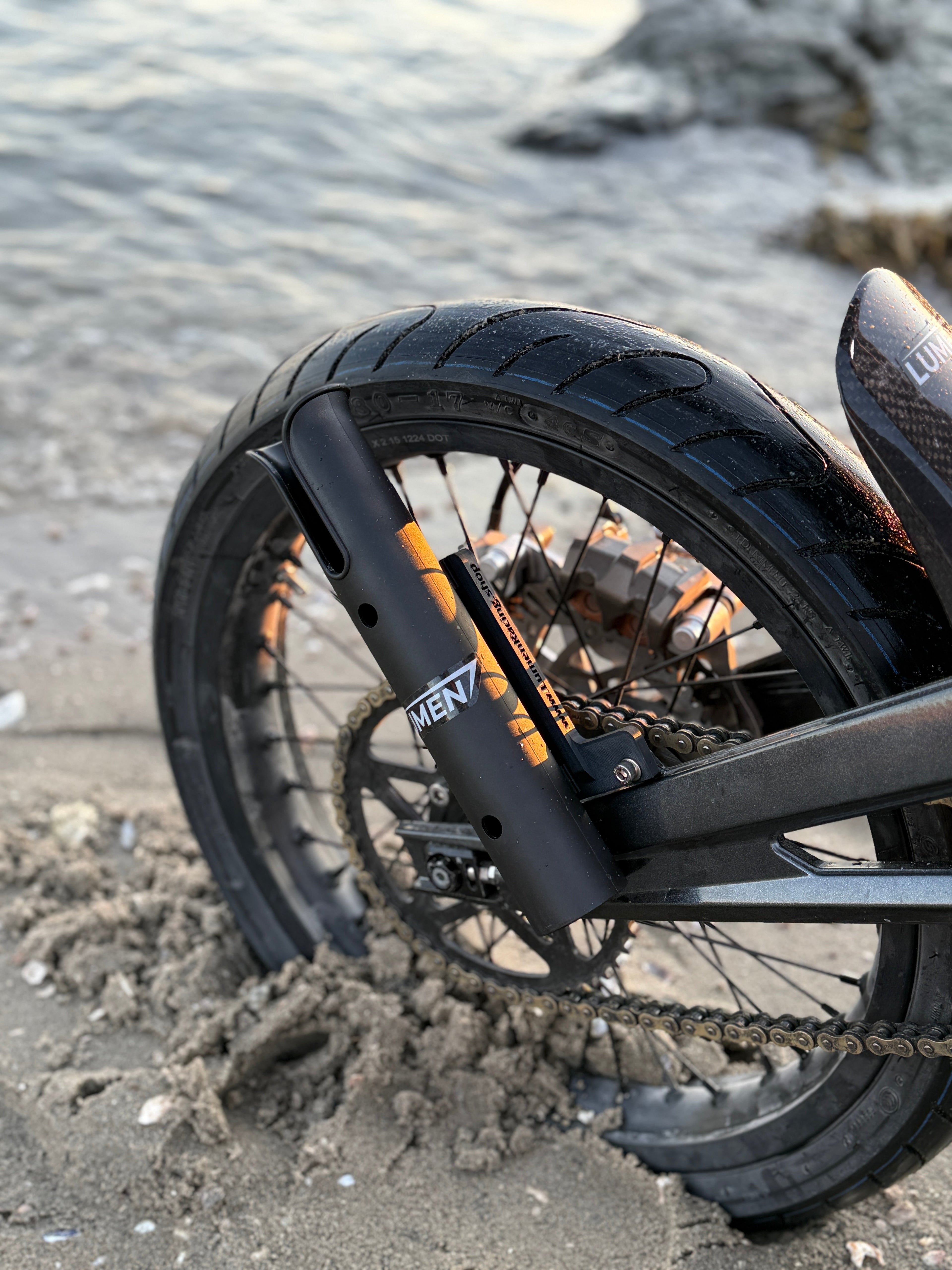 Emoto Fishing Rod Holder