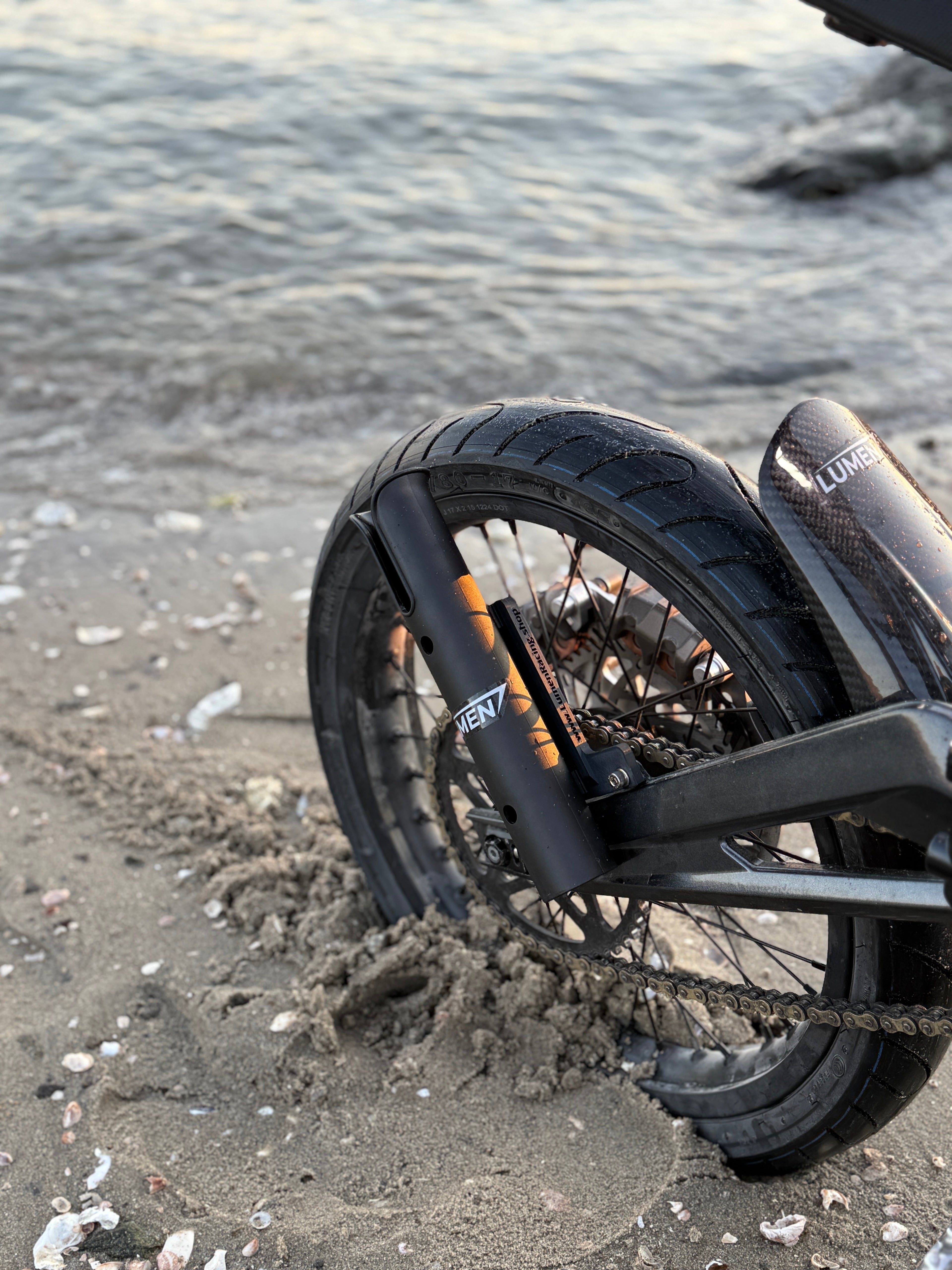 Emoto Fishing Rod Holder